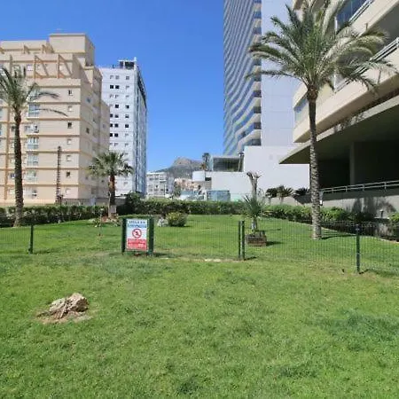 Apartment Sleeps 5 Pool Air Con T792159 *