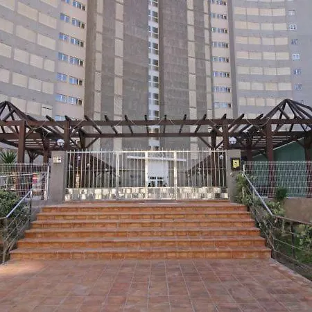 Apartment Sleeps 5 Pool Air Con T792159