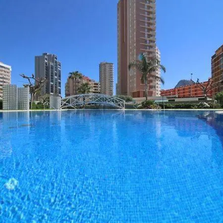 Sleeps 5 Pool Air Con T792159 *